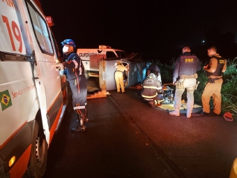 Trs pessoas ficam feridas em grave acidente na BR-369, prximo ao Motel La Luna, em Ubirat