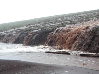Chuva causa transtornos e prejuzos a agricultores em Campina da Lagoa