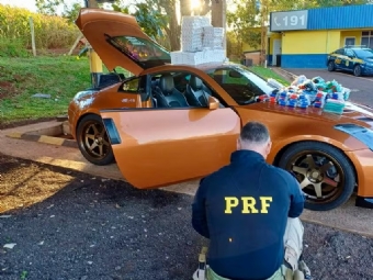 Homem foge da PRF ap�s pedir para ir ao banheiro e abandona carga milion�ria de iPhones no Paran�