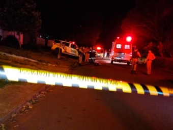 Jovem de 27 anos  assassinado a tiros no meio da rua