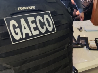 Gaeco cumpre mandados e mira esquema milionrio de jogo do bicho e lavagem de dinheiro em Arapongas