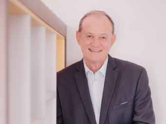 Presidente do Sicredi  reeleito no Conselho Mundial das Cooperativas de Crdito