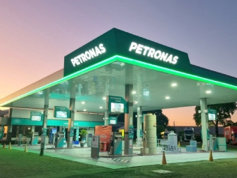 Posto Trev�o � reinaugurado hoje com nova bandeira PETRONAS em Campina da Lagoa