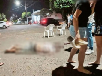 Jovem de 19 anos  morto a tiros e trs ficam feridos em bar no Centro de Janipolis