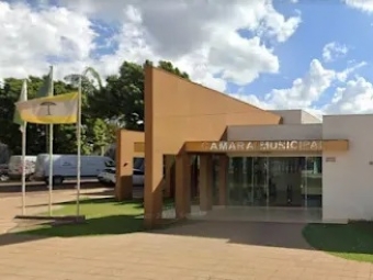 Cmara de Roncador abre investigao e afasta vereadora por 60 dias