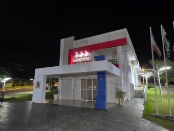 C�mara de Campina da Lagoa decide nesta quinta-feira futuro pol�tico de vereador; relat�rio da Comiss�o Processante pede continuidade do julgamento