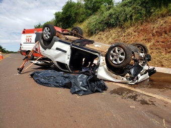 Acidente entre Campo Mouro e Farol mata professor e deixa um ferido
