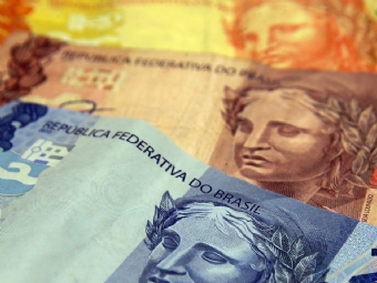 Salrio mnimo para 2021 ficar em R$ 1.067, aumento ser menor que o previsto na LDO
