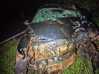 Cinco pessoas ficam feridas em acidente envolvendo carro e moto na PR-364 entre Campina da Lagoa e Altamira