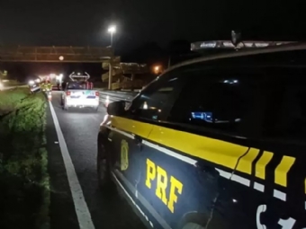 Motorista morre esmagado pelo prprio carro em acidente na BR 277